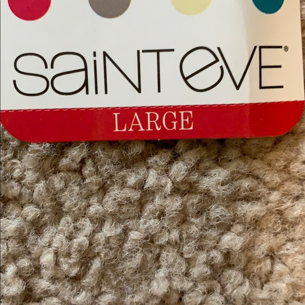 NWT Saint Eve Thongs Size Large - Picture 4 of 4